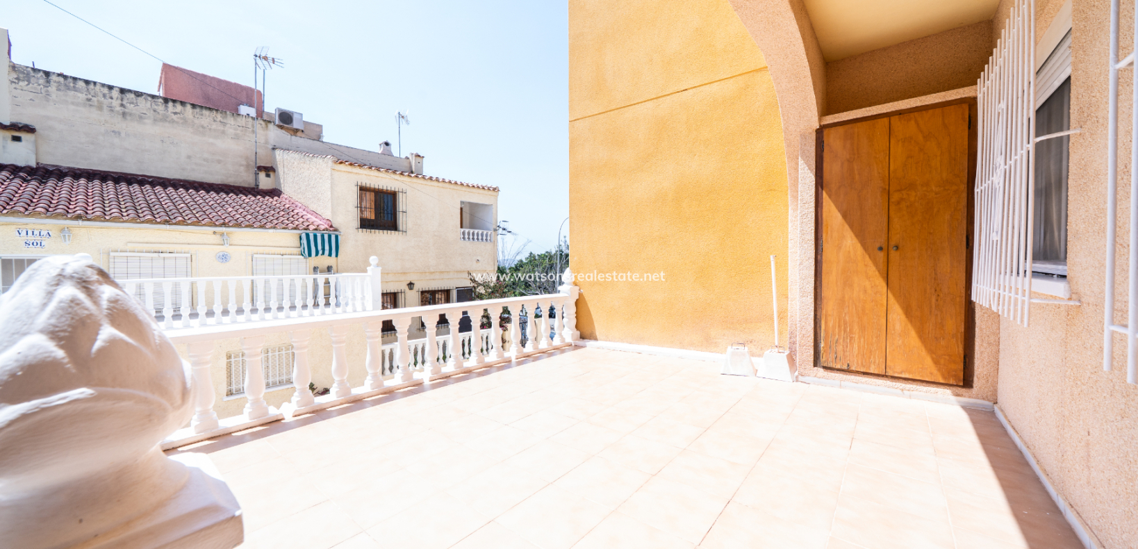 Resale - Terraced - Urb. La Marina