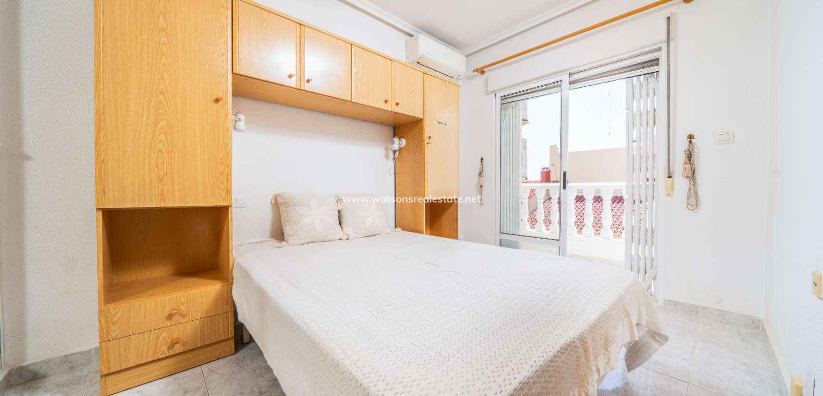 Resale - Terraced - Urb. La Marina