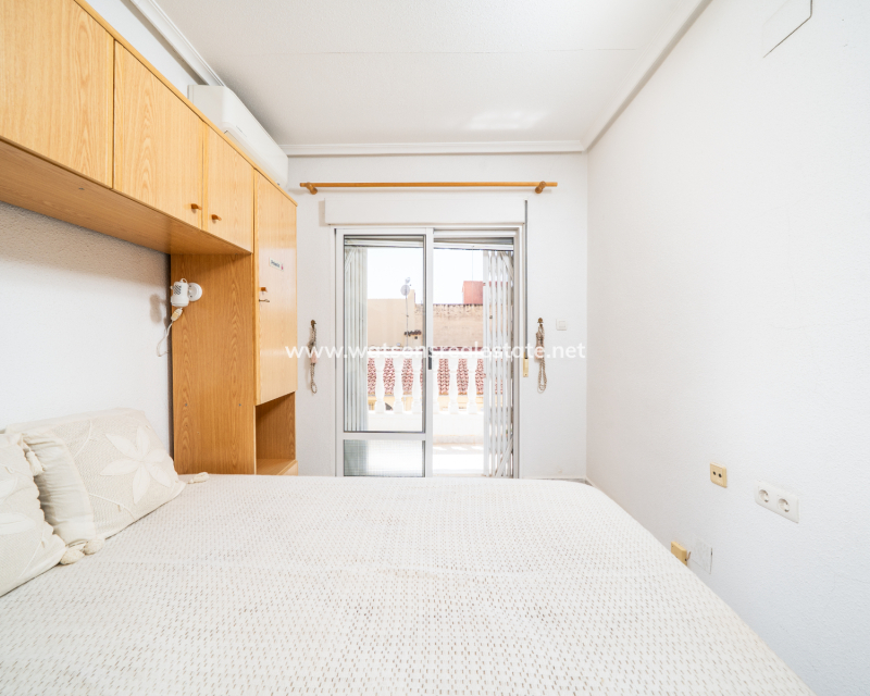Resale - Terraced - Urb. La Marina