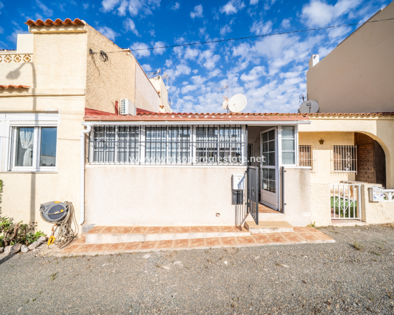 Resale - Terraced - Urb. La Marina
