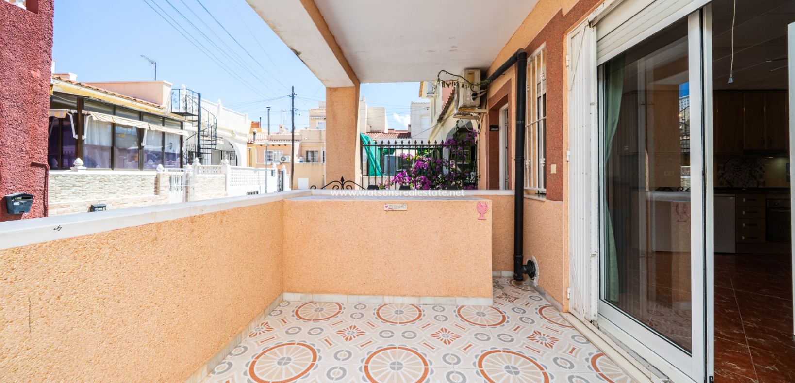 Resale - Terraced - Urb. La Marina