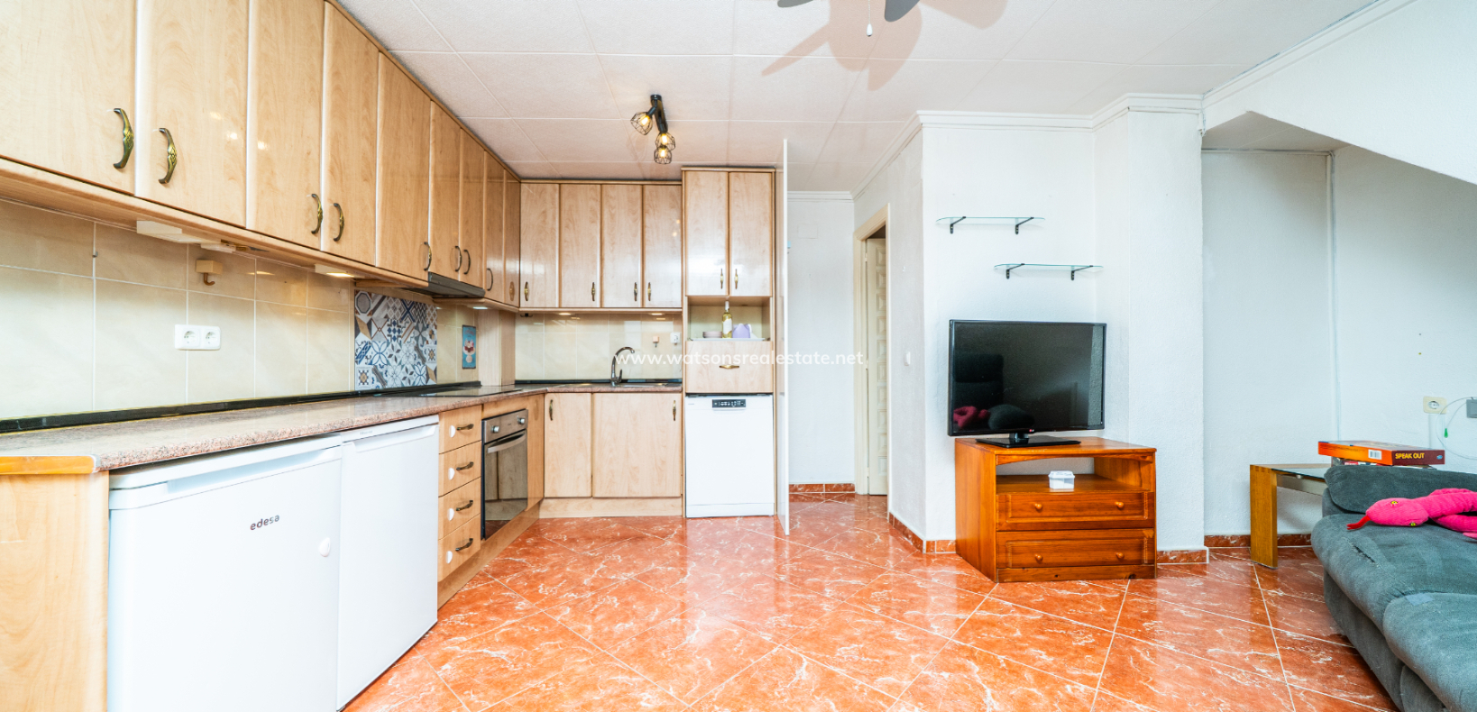 Resale - Terraced - Urb. La Marina