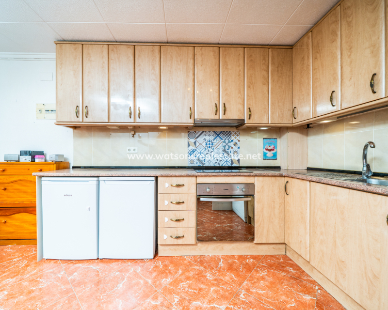 Resale - Terraced - Urb. La Marina