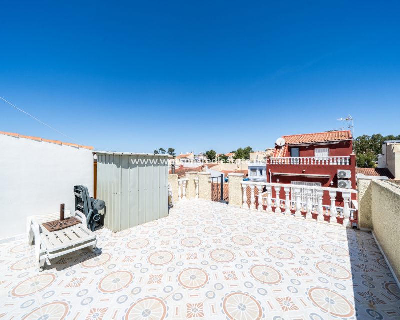 Resale - Terraced - Urb. La Marina