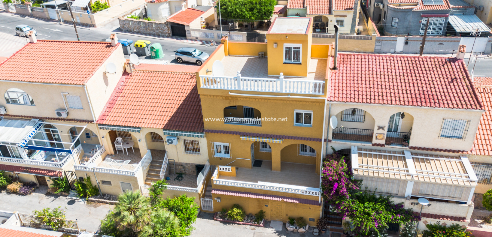 Resale - Terraced - Urb. La Marina