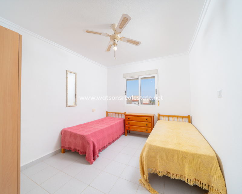 Resale - Terraced - Urb. La Marina