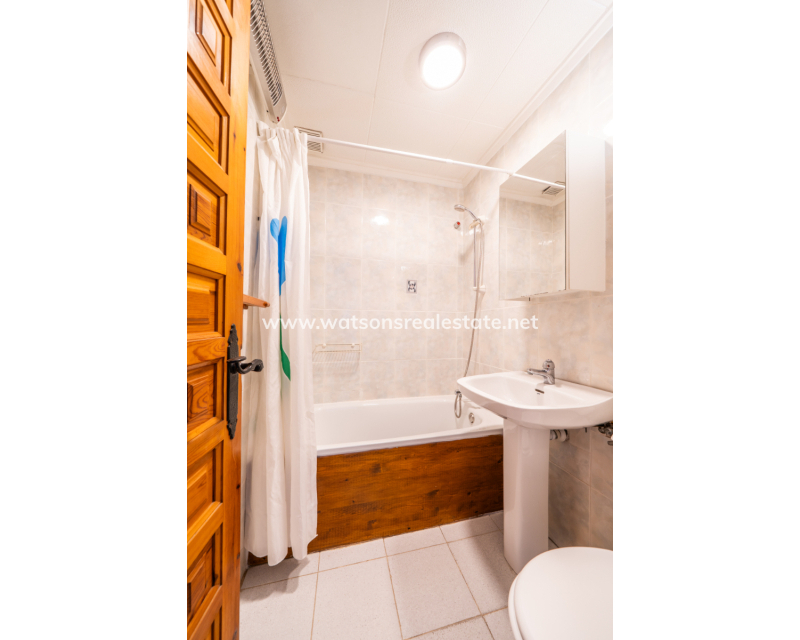 Resale - Terraced - Urb. La Marina