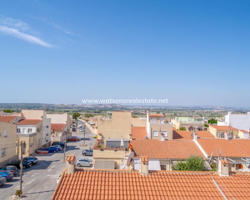 Resale - Terraced - Urb. La Marina