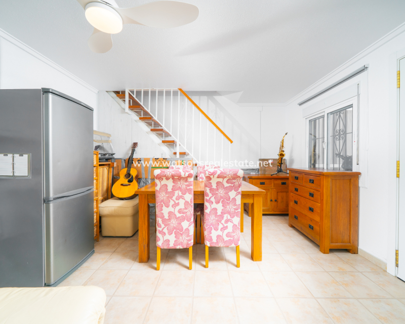 Resale - Terraced - Urb. La Marina