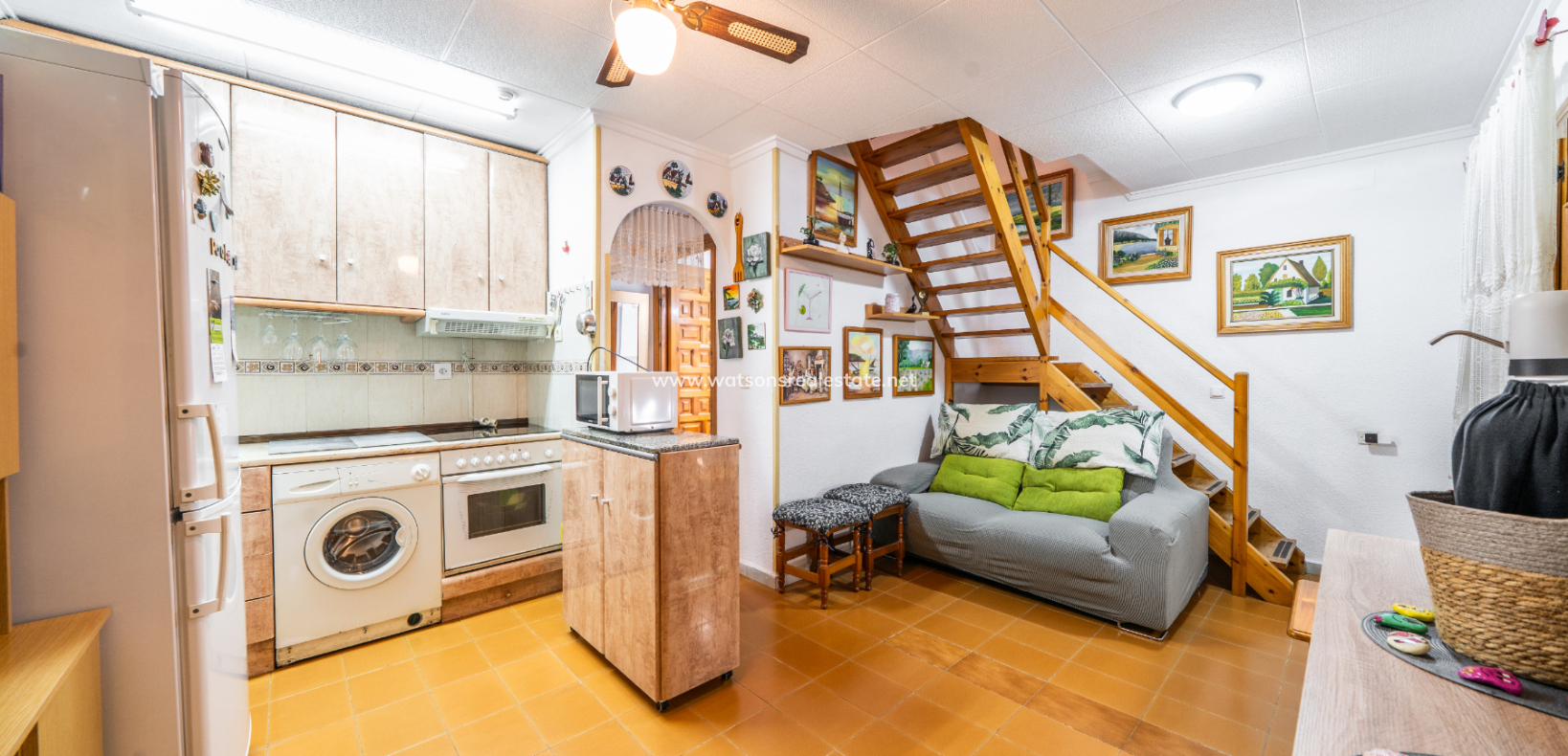 Resale - Terraced - Urb. La Marina