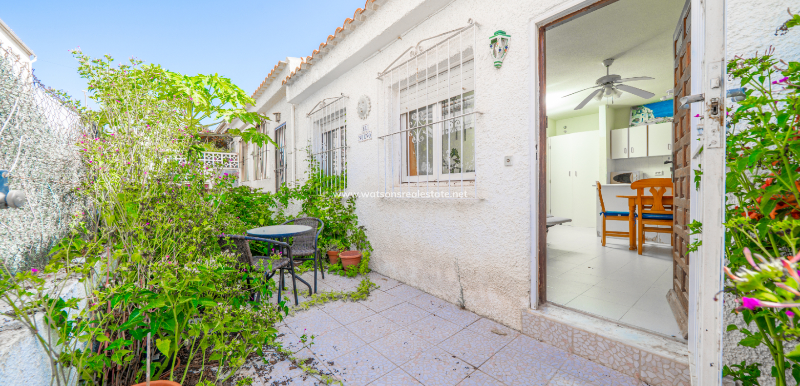 Resale - Terraced - Urb. La Marina