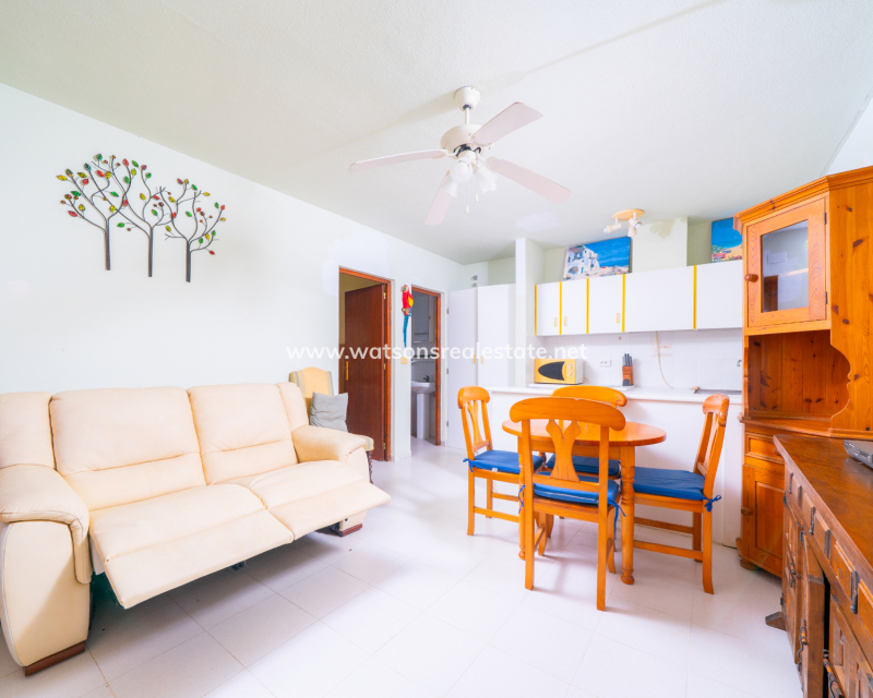 Resale - Terraced - Urb. La Marina