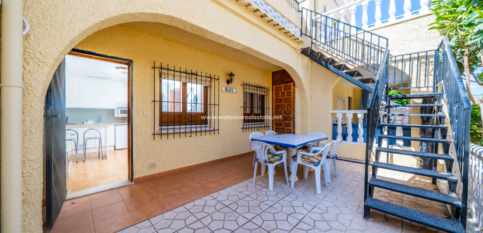Resale - Terraced - Urb. La Marina