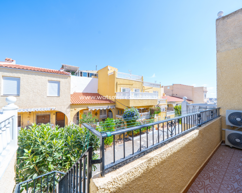 Resale - Terraced - Urb. La Marina