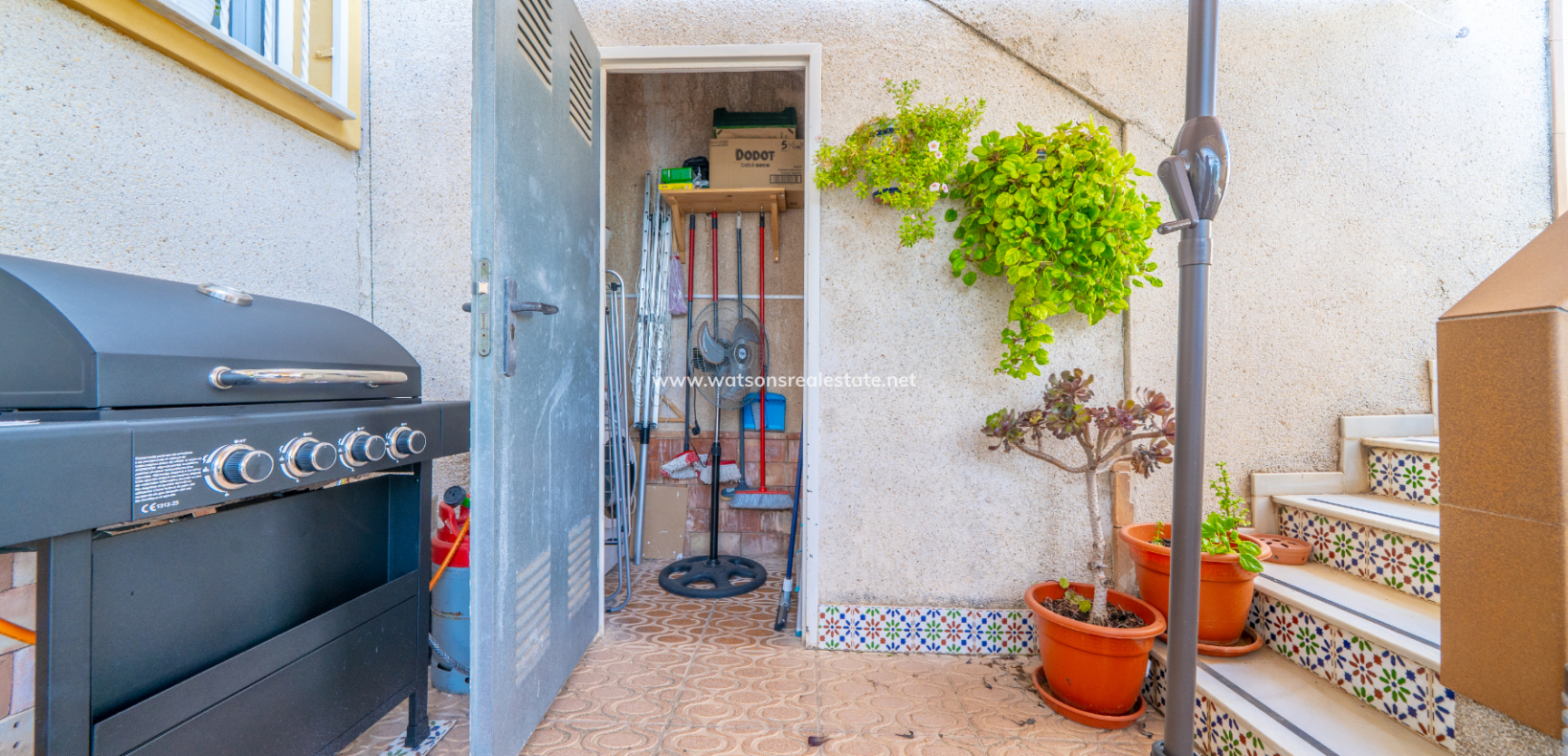 Resale - Terraced - Urb. La Marina