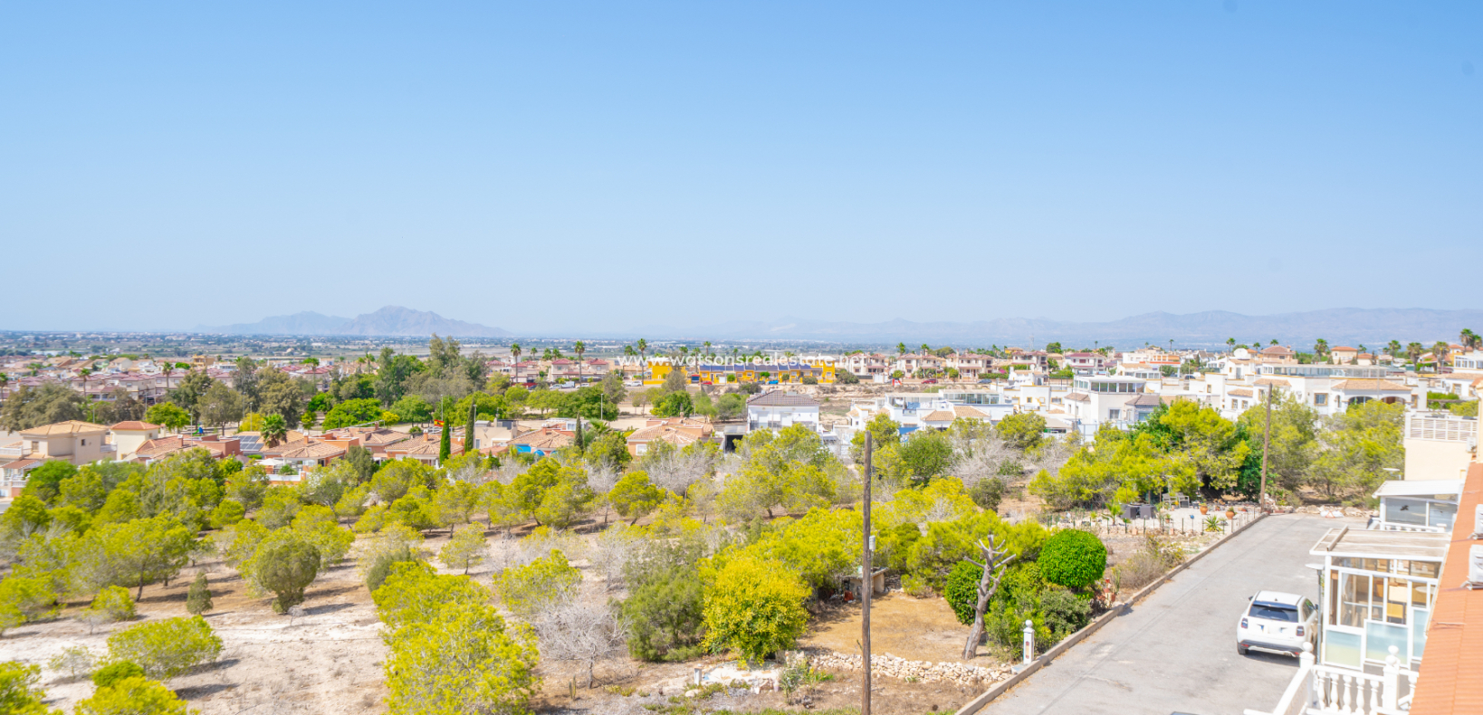 Resale - Terraced - Urb. La Marina