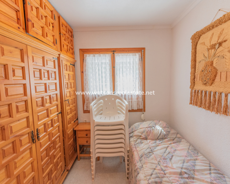 Resale - Terraced - Urb. La Marina