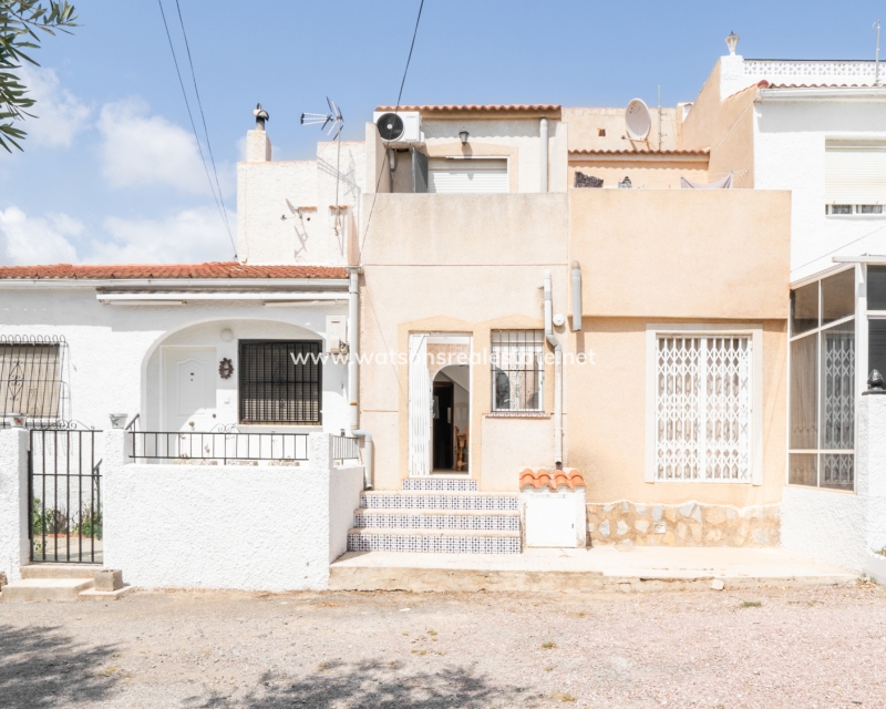 Resale - Terraced - Urb. La Marina