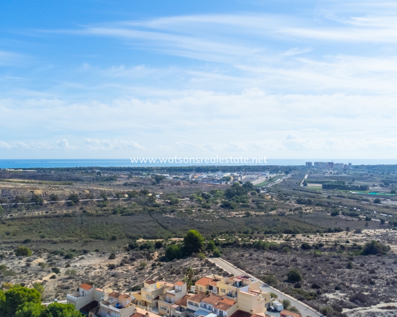 Resale - Terraced - Urb. La Marina