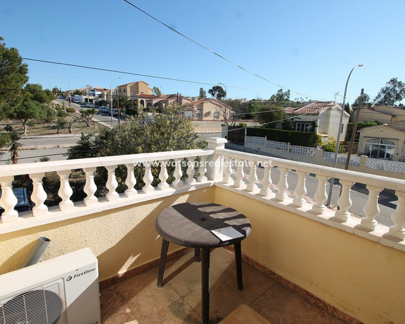 Resale - Terraced - Urb. La Marina