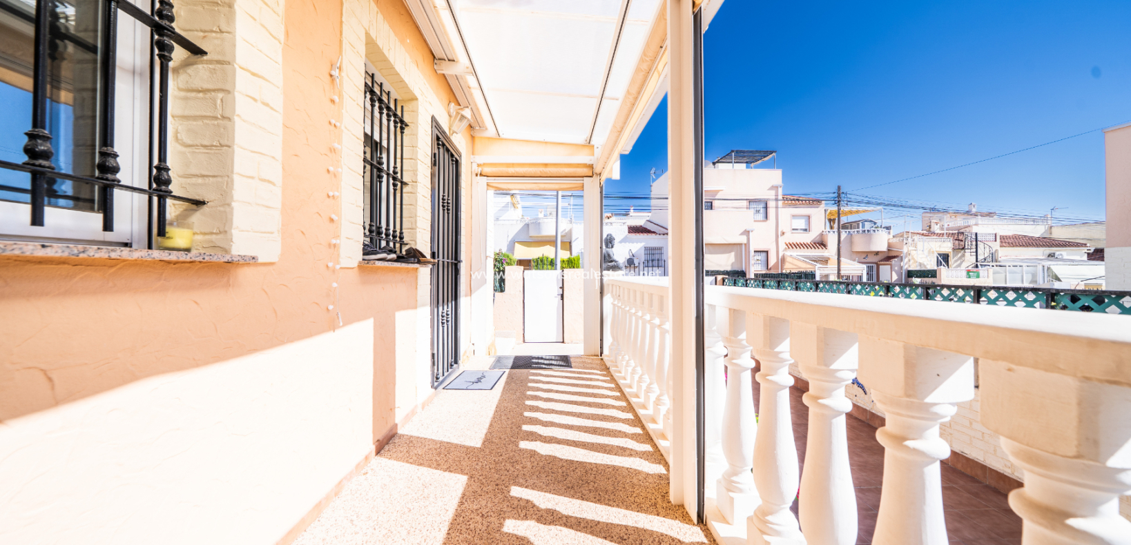 Revente - Jumelé - Urb. La Marina