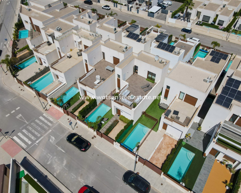 Revente - Maison Individuelle - Benijofar