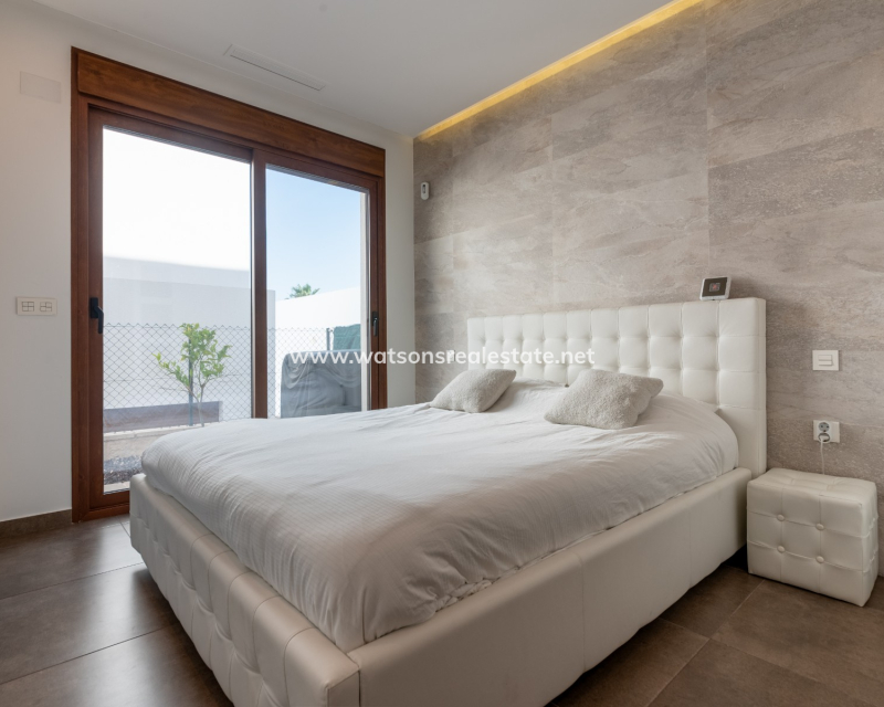 Revente - Maison Individuelle - Benijofar