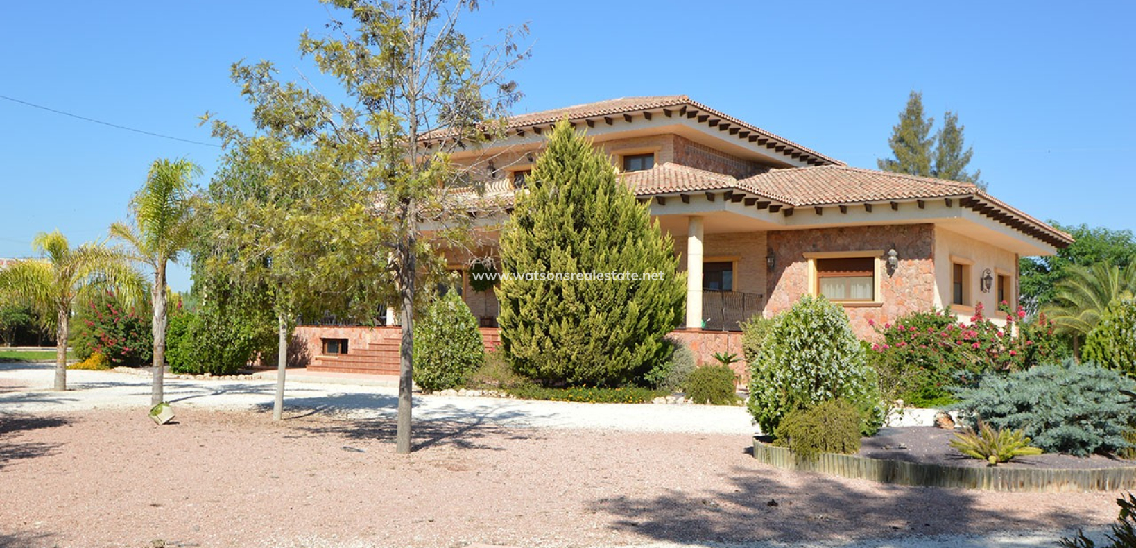 Revente - Maison Individuelle - La Callosina