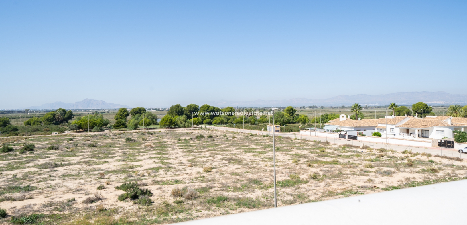 Revente - Maison Individuelle - Urb. El Oasis - La Marina