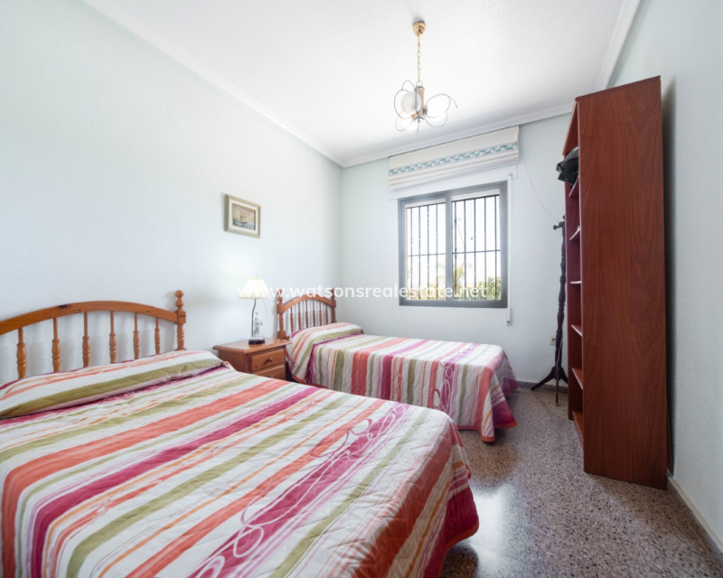 Revente - Maison Individuelle - Urb. El Oasis - La Marina