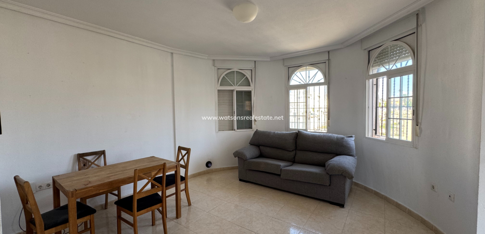 Revente - Maison Individuelle - Urb. El Oasis - La Marina