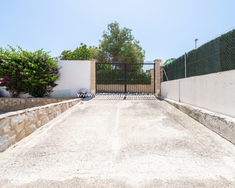 Revente - Maison Individuelle - Urb. La Escuera