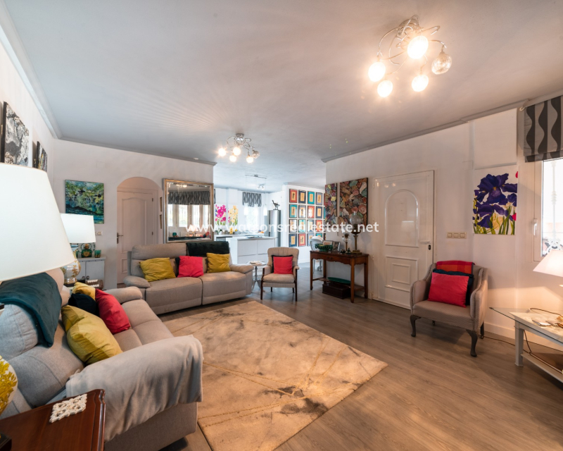 Revente - Maison Individuelle - Urb. La Escuera