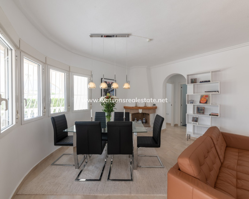 Revente - Maison Individuelle - Urb. La Escuera