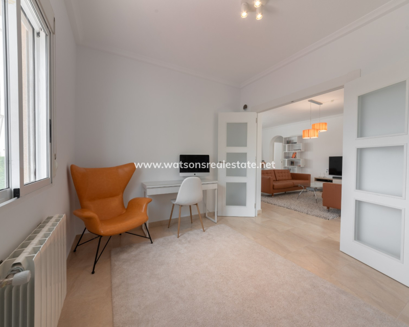 Revente - Maison Individuelle - Urb. La Escuera