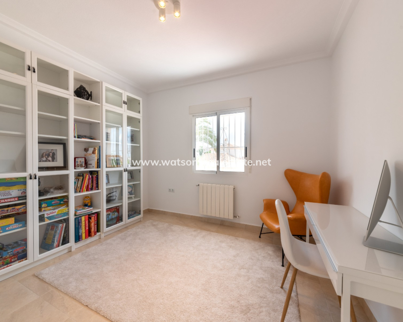 Revente - Maison Individuelle - Urb. La Escuera
