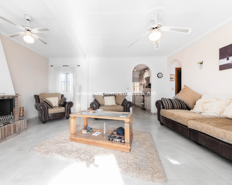 Revente - Maison Individuelle - Urb. La Marina