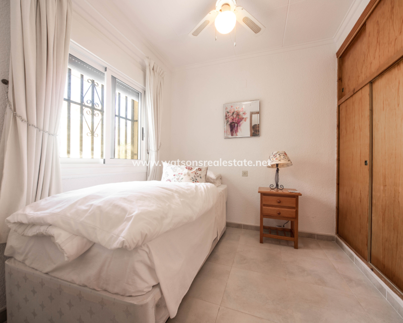 Revente - Maison Individuelle - Urb. La Marina