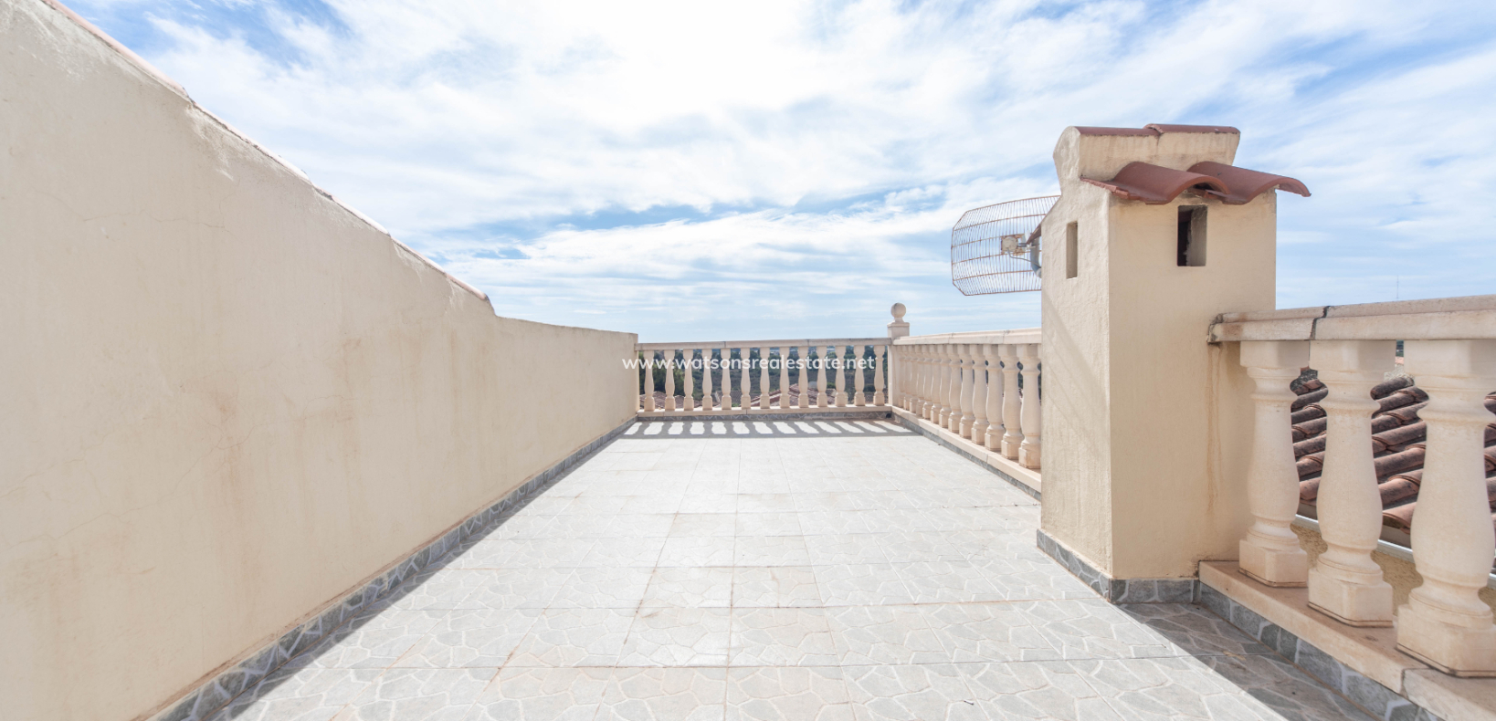 Revente - Maison Individuelle - Urb. La Marina