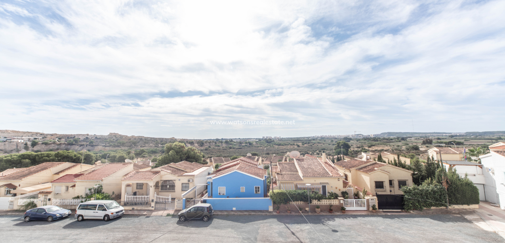 Revente - Maison Individuelle - Urb. La Marina