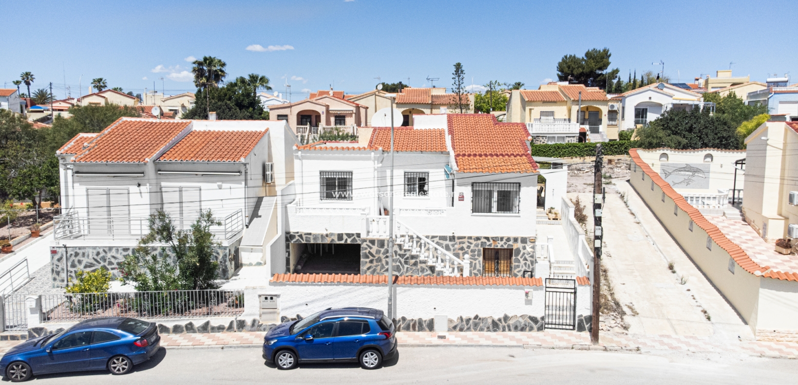 Revente - Maison Individuelle - Urb. La Marina