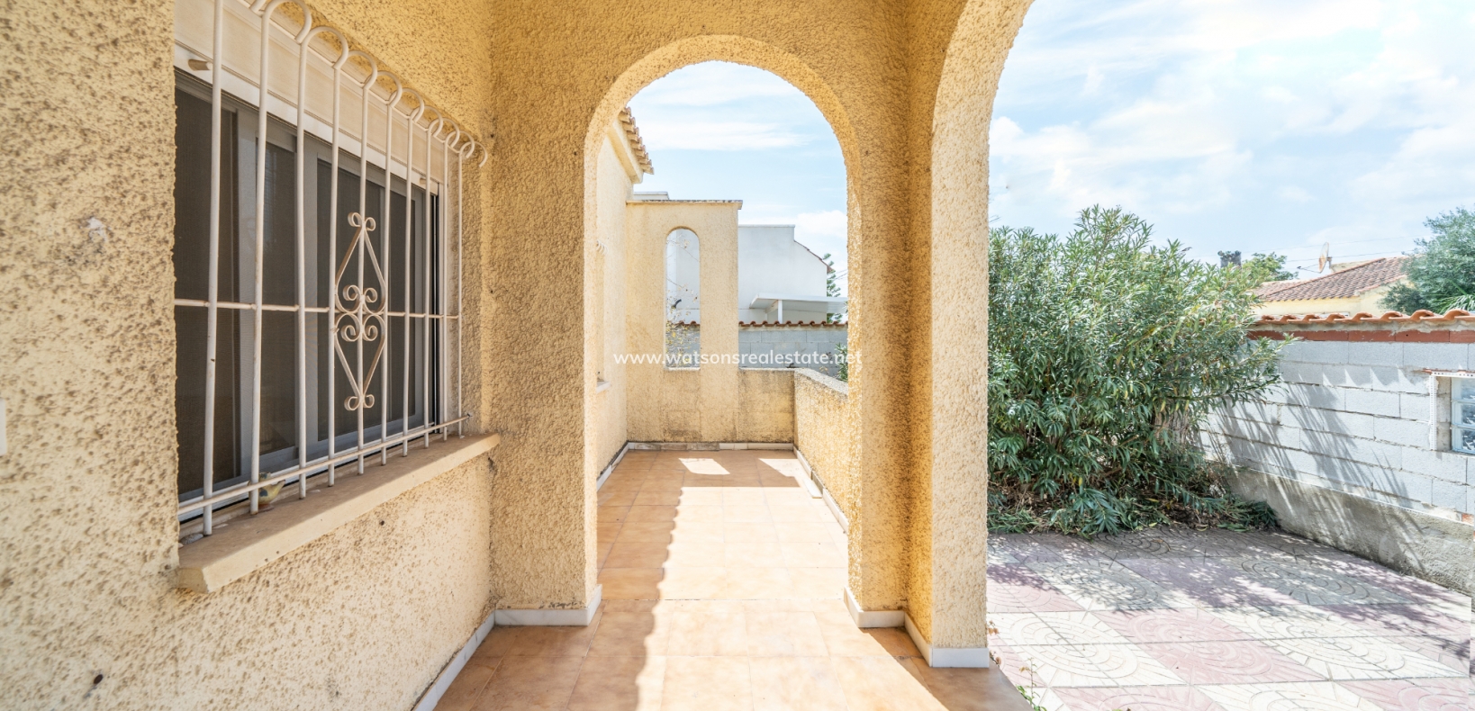 Revente - Maison Individuelle - Urb. La Marina