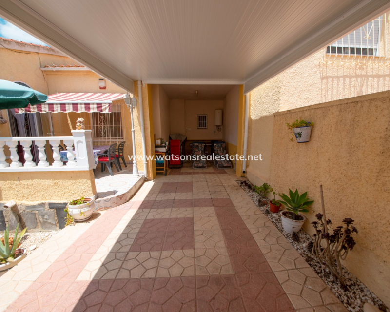Revente - Maison Individuelle - Urb. La Marina