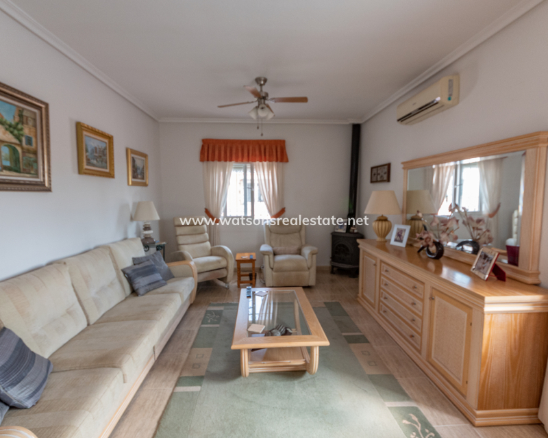 Revente - Maison Individuelle - Urb. La Marina