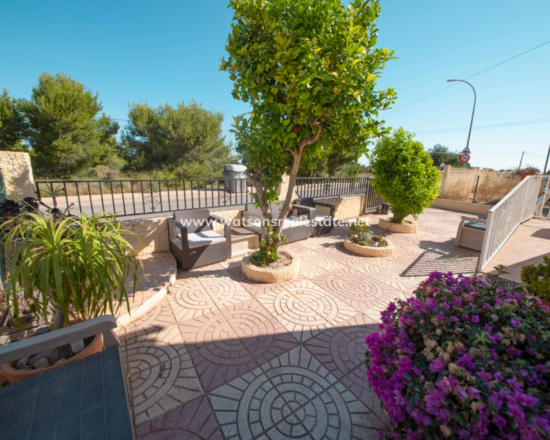 Revente - Maison Individuelle - Urb. La Marina