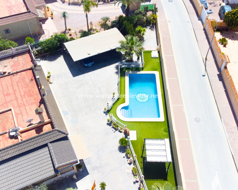 Revente - Maison Individuelle - Urb. La Marina
