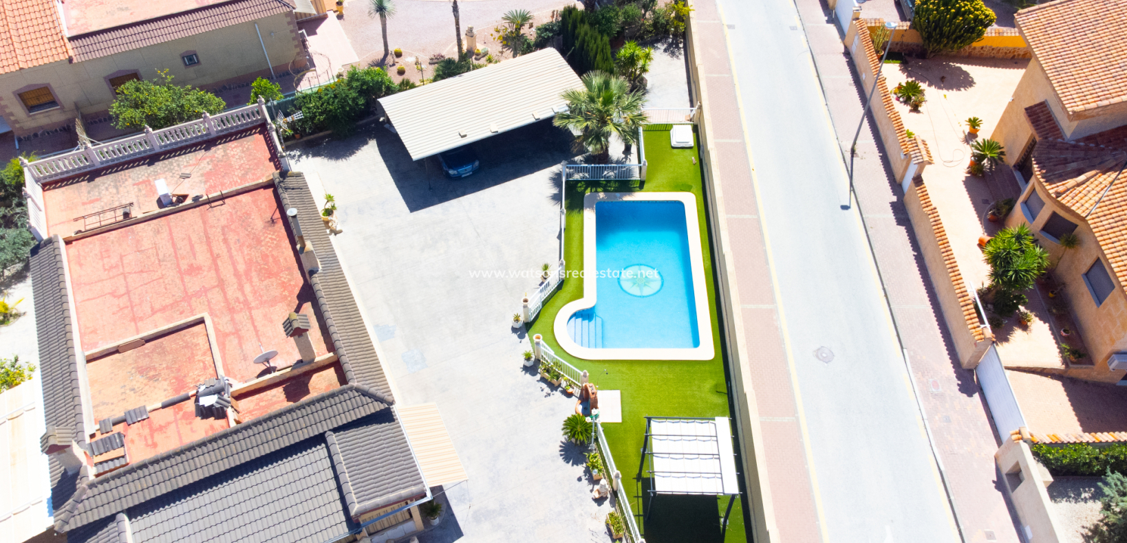 Revente - Maison Individuelle - Urb. La Marina