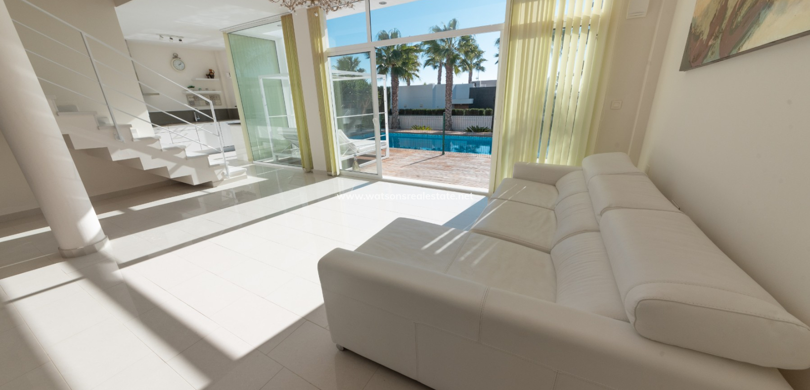 Revente - Maison Individuelle - Urb. La Marina