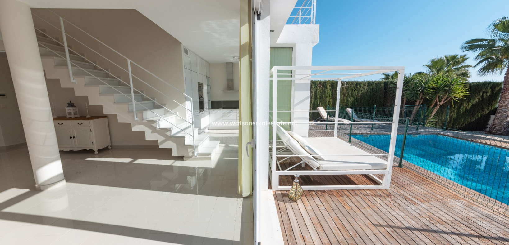 Revente - Maison Individuelle - Urb. La Marina