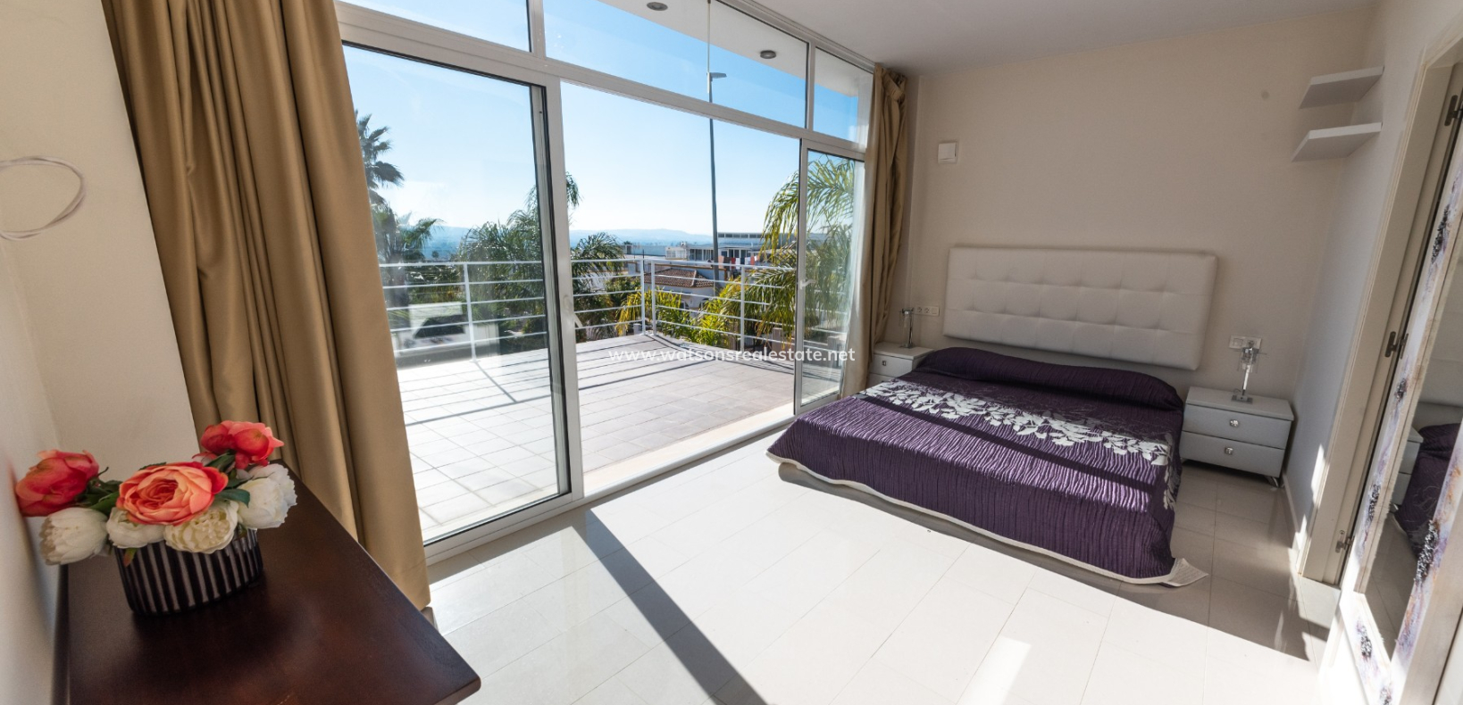 Revente - Maison Individuelle - Urb. La Marina